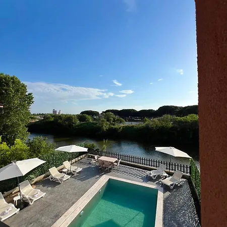 Villa Sunset Aura Riverside & Pool