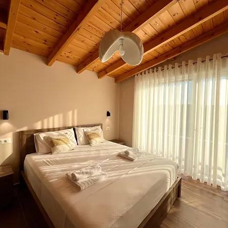 Villa Sunset Aura Riverside & Pool *